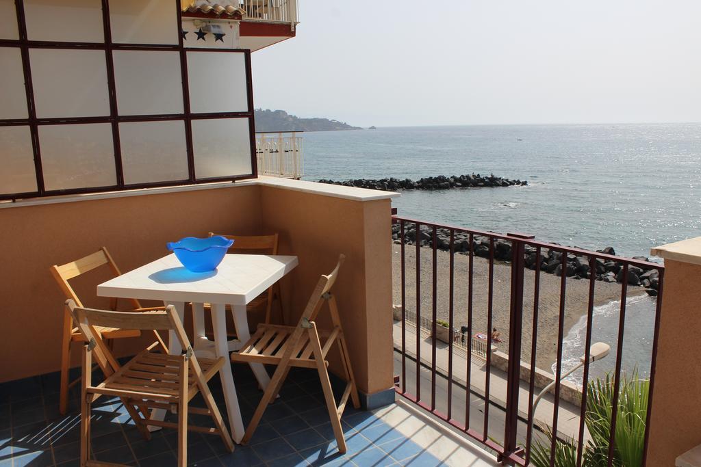 Appartamento Vista D'Incanto Giardini Naxos Exterior photo